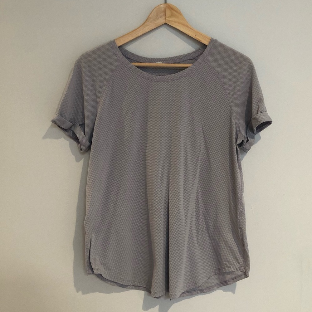 LuLuLemon active shirt